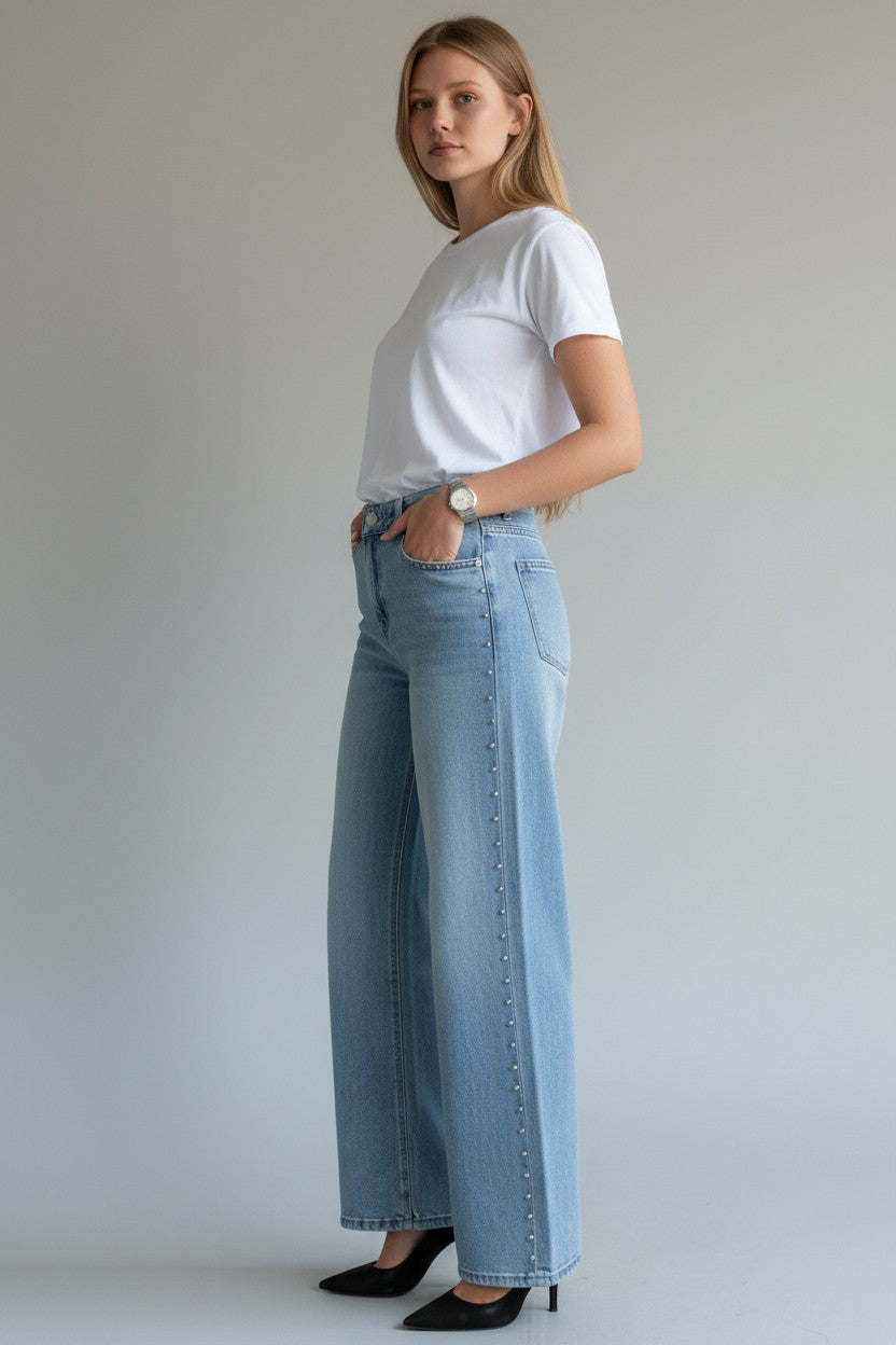 Jean clouté – Détail audacieux