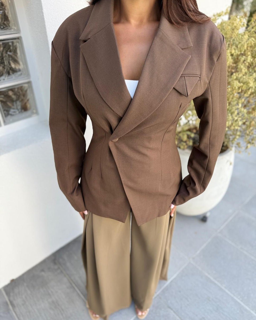 Blazer cintré à épaulettes pour une silhouette élégante - Modèle DUNE - NAC Collection