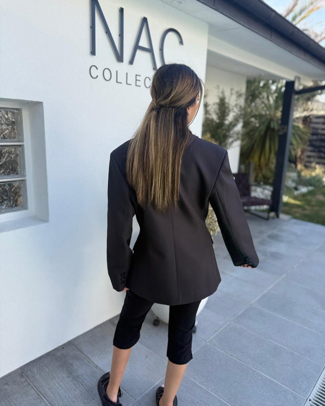 Blazer croisé à épaulettes: l'atout chic de votre garde-robe - Modèle ONYX - NAC Collection