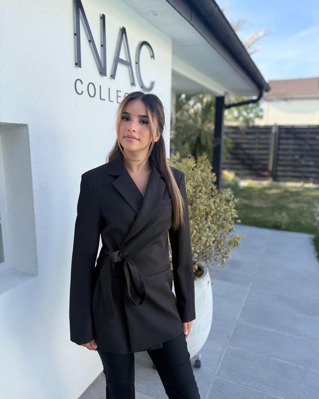 Blazer croisé ceinturé, élégance assurée! - Modèle ZEN - NAC Collection