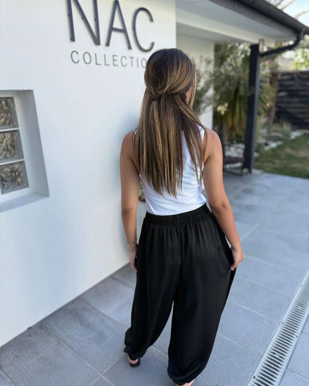 Pantalon sarouel satiné noir femme - Modèle ZÉPHYR - NAC Collection