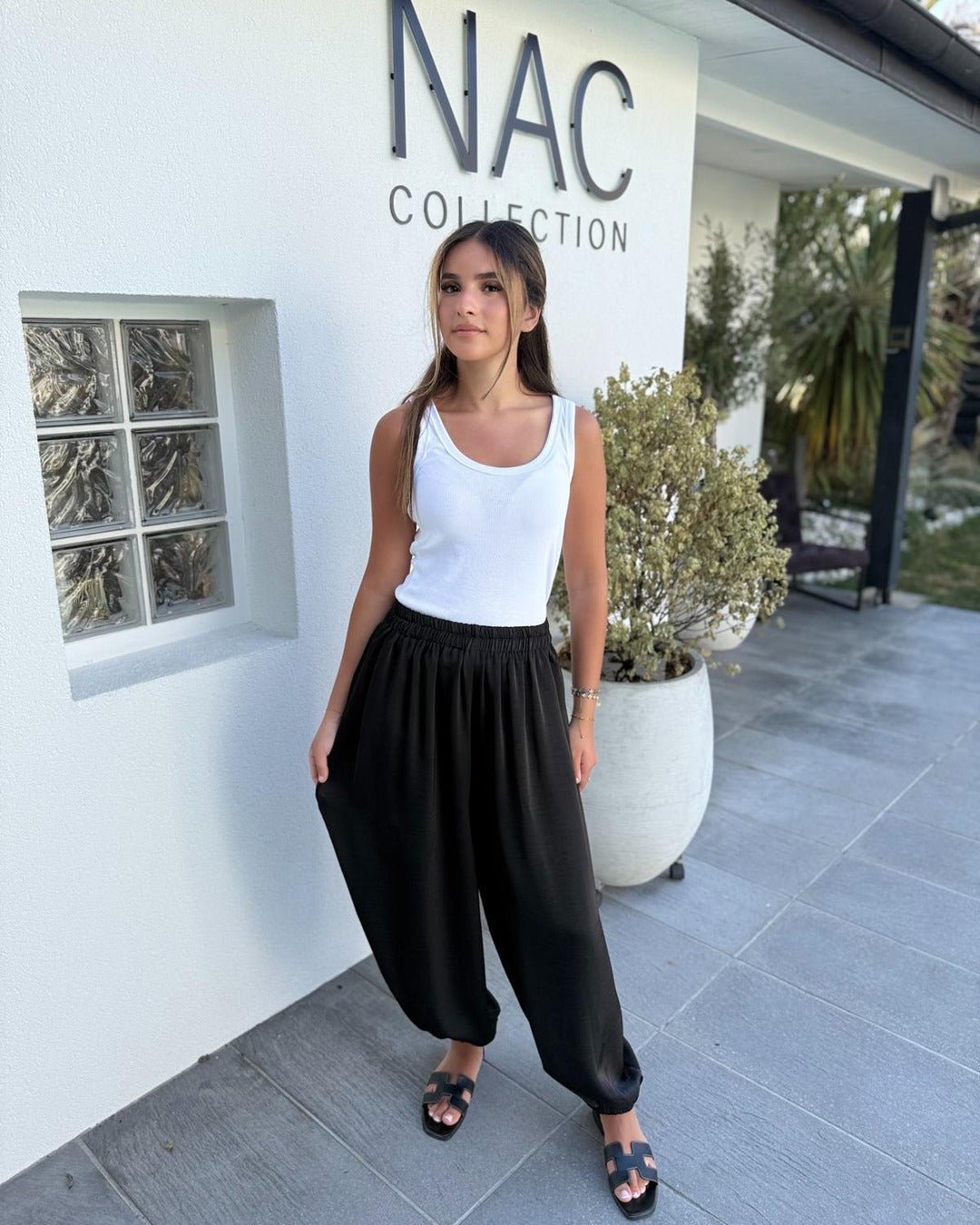 Pantalon sarouel satiné noir femme - Modèle ZÉPHYR - NAC Collection