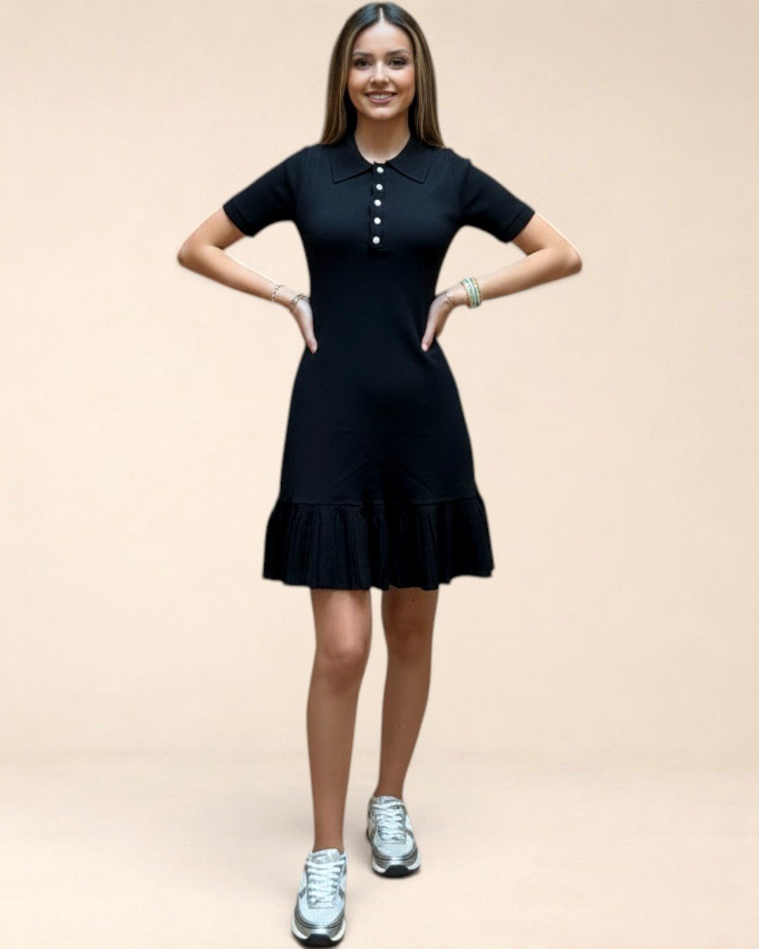 Robe polo noire évasée. Modèle NUIT - NAC Collection